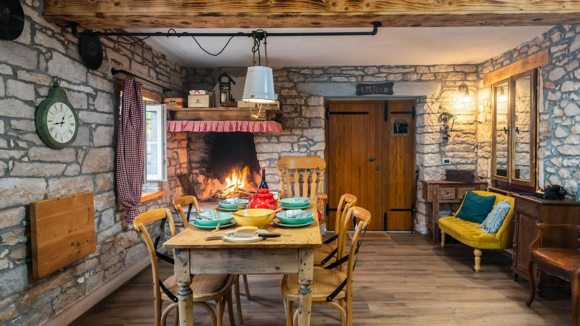 Marčana Rustic Cozy House Pupy Mit Private Pool Und Kinoヴィラ
