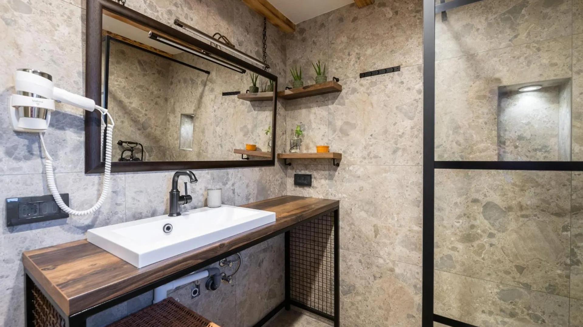 Marčana Rustic Cozy House Pupy Mit Private Pool Und Kinoヴィラ 0*,