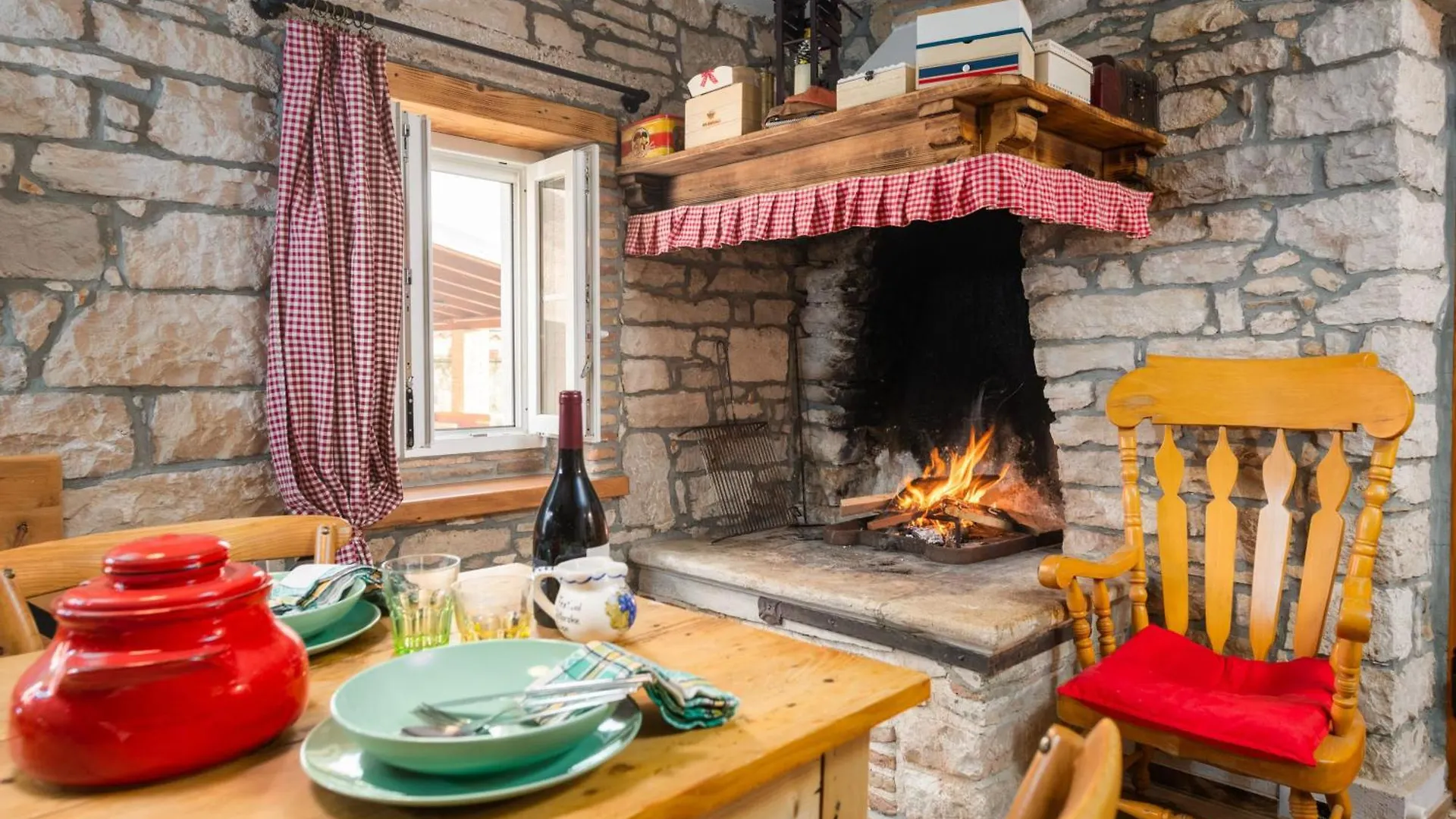 Marčana Rustic Cozy House Pupy Mit Private Pool Und Kinoヴィラ 別荘