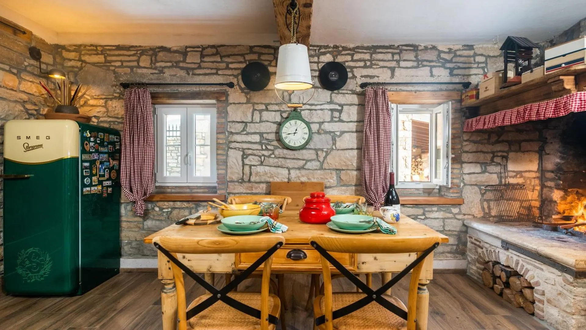 Marčana Rustic Cozy House Pupy Mit Private Pool Und Kinoヴィラ 別荘