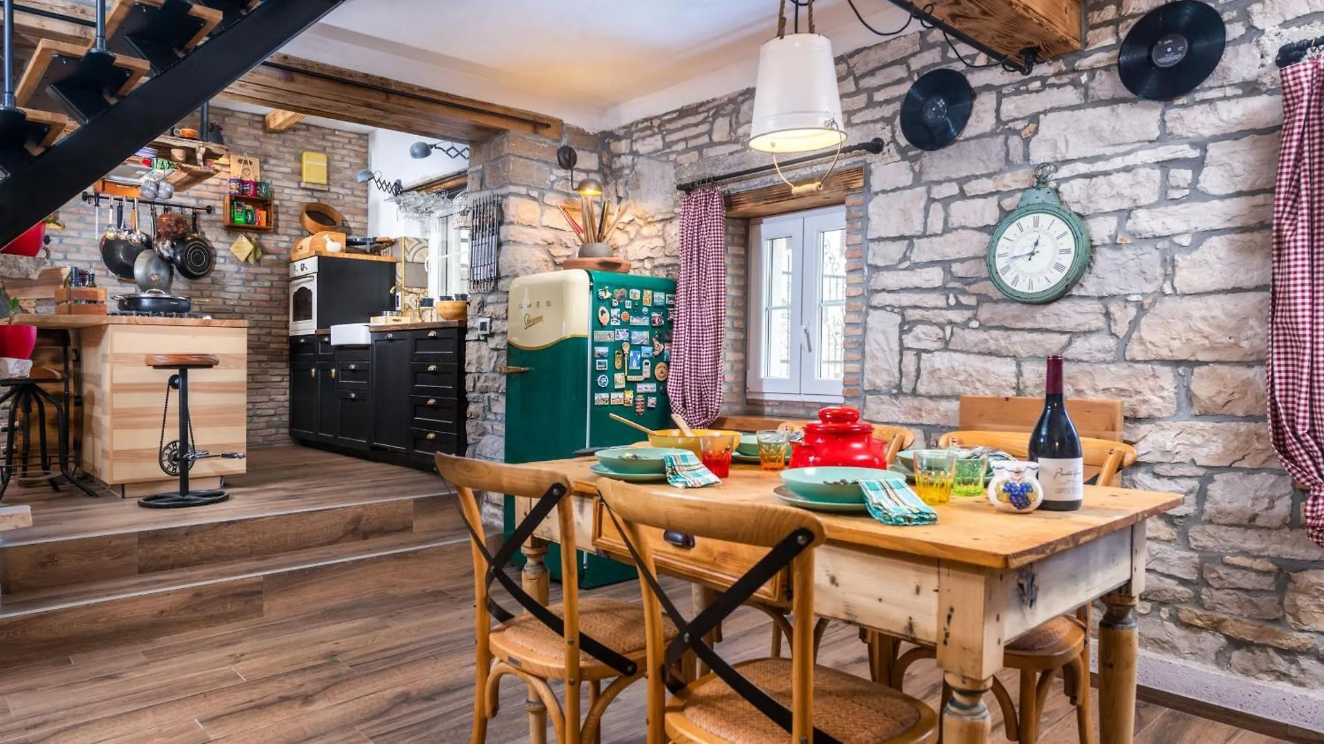 別荘 Marčana Rustic Cozy House Pupy Mit Private Pool Und Kinoヴィラ